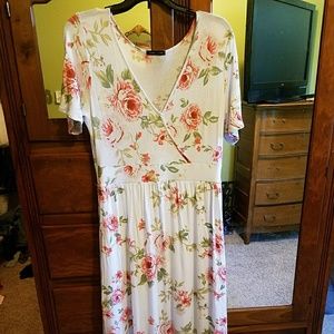 Floral print maxi dress